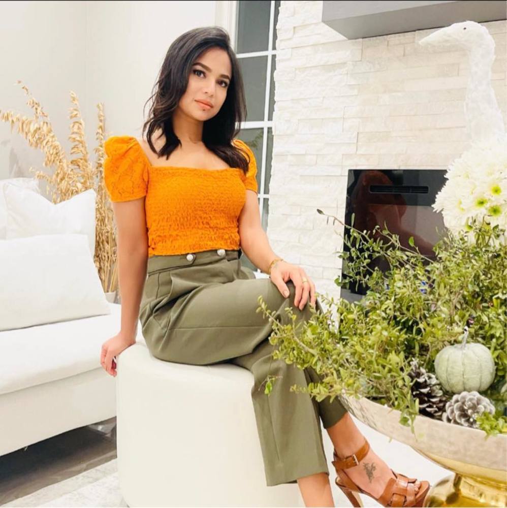 Meet your Posher, Purbasha